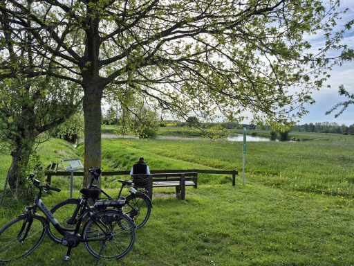 Sonniges Plätzchen Mandelsloh Rad fahren